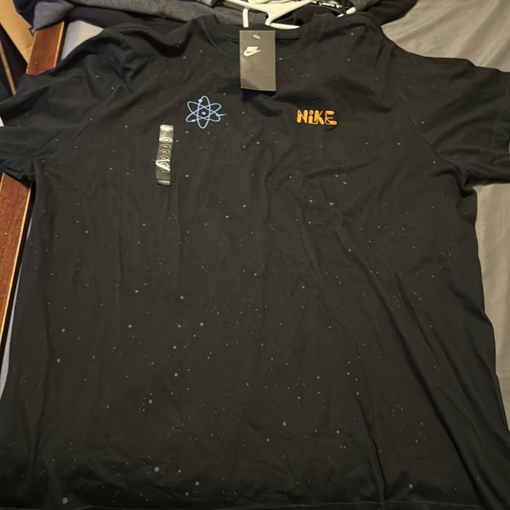 Nike Tee